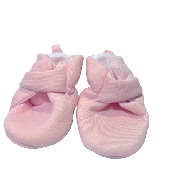 Pretty Pink Newborn Booties - Picture 3 of 4